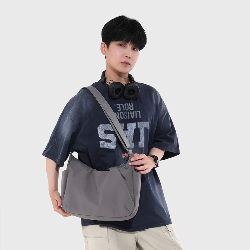 Japanese Waterproof Oxford Sho - огляд і ціна Laptop Accessories Women